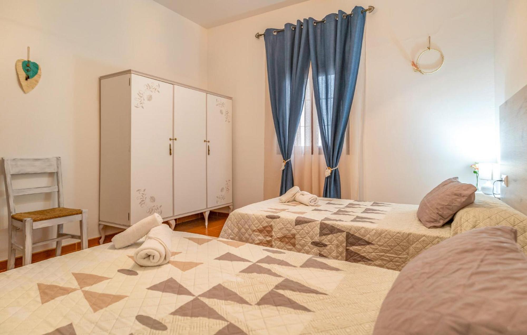 Ferienhaus 4 Bedroom Cozy In Iznájar